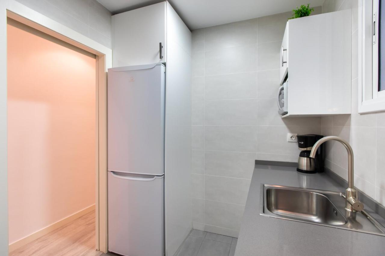 Pere Serafi 2 Bedroom Apartment Barcelone Extérieur photo