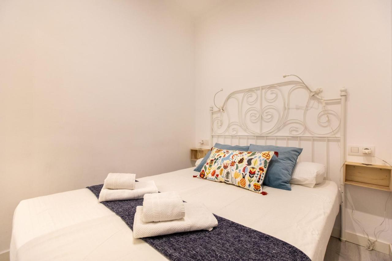 Pere Serafi 2 Bedroom Apartment Barcelone Extérieur photo
