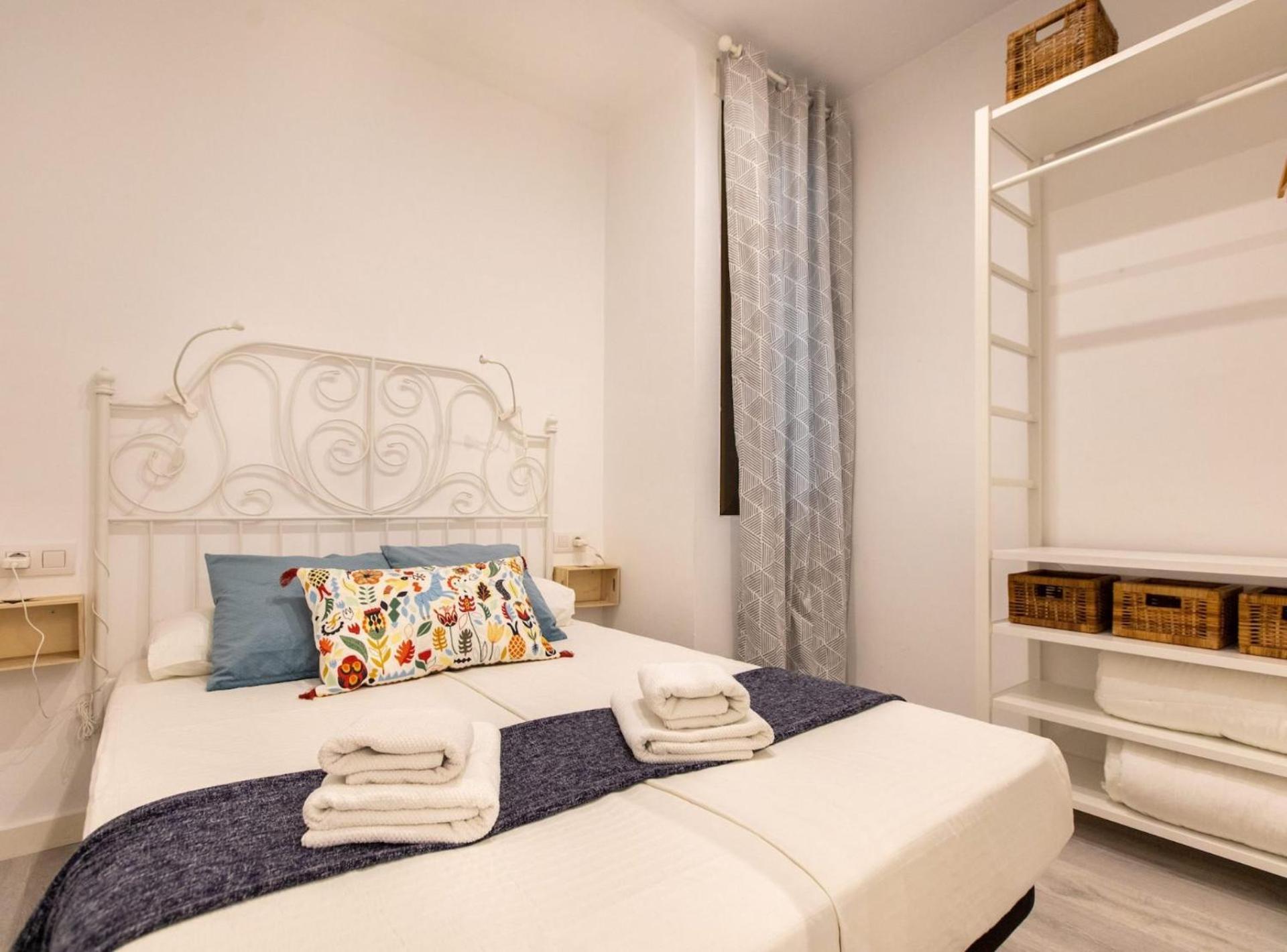 Pere Serafi 2 Bedroom Apartment Barcelone Extérieur photo