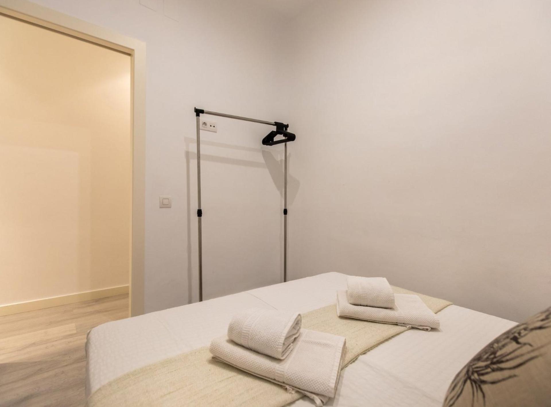 Pere Serafi 2 Bedroom Apartment Barcelone Extérieur photo